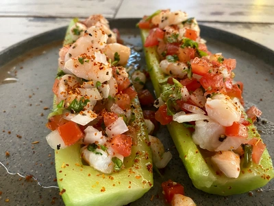 Chalupas de Camarón